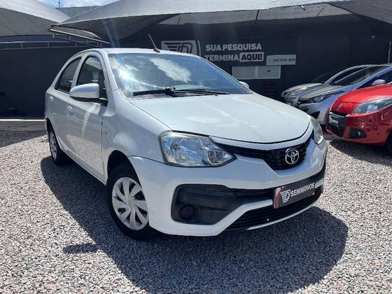 TOYOTA ETIOS 1.5 X SEDAN 16V FLEX 4P MANUAL